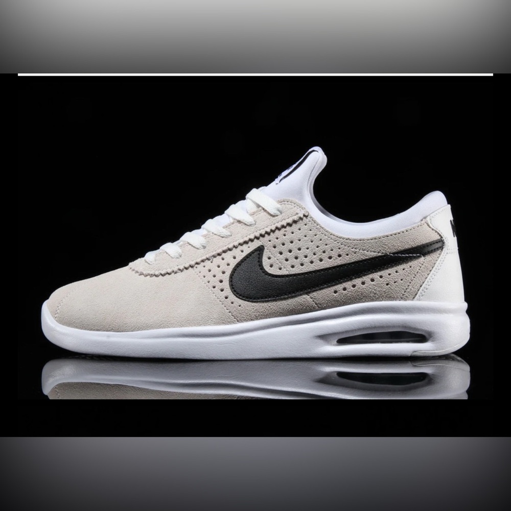 Nike Light Tan and Black Air Sneakers